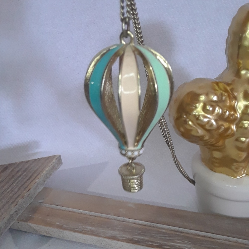 hot air balloon charm pastel painted with goldtone